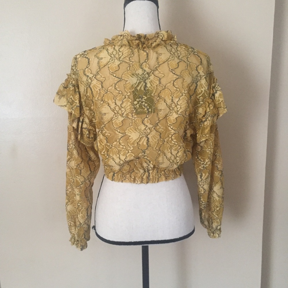 Zara yellow lace top. Small - Picture 5 of 5